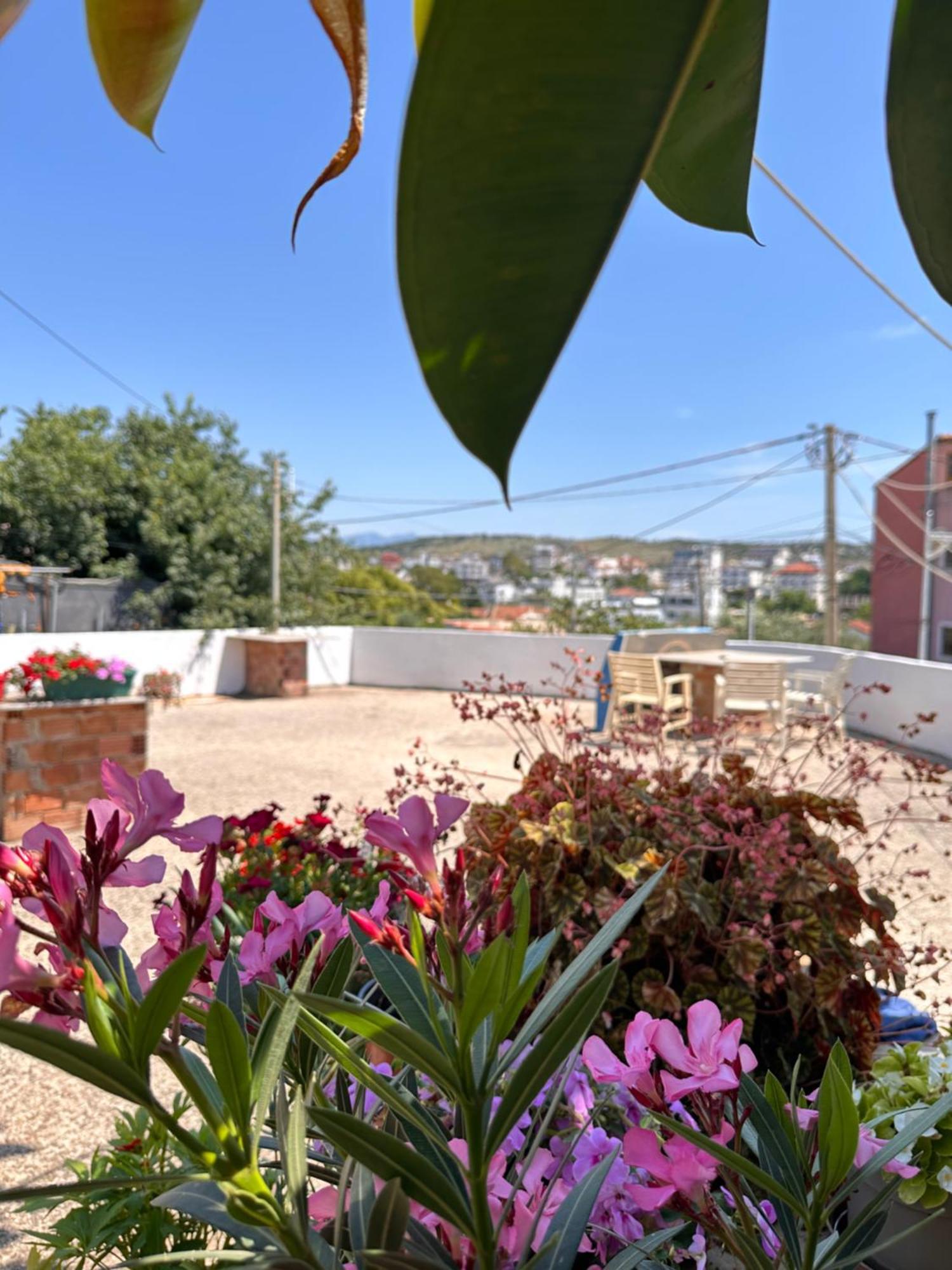 Albi'S Guesthouse Ksamil Kültér fotó